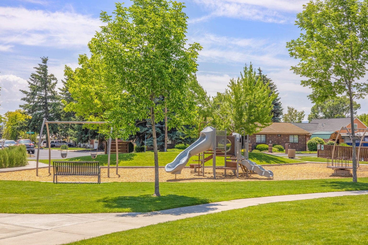 Photo of 1156 NE Steins Pillar Drive 39 of 43
