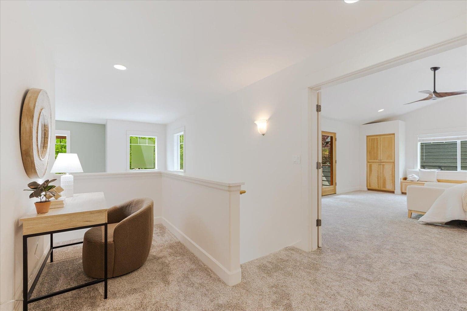 Photo of 578 NW Greyhawk Avenue 22 of 47