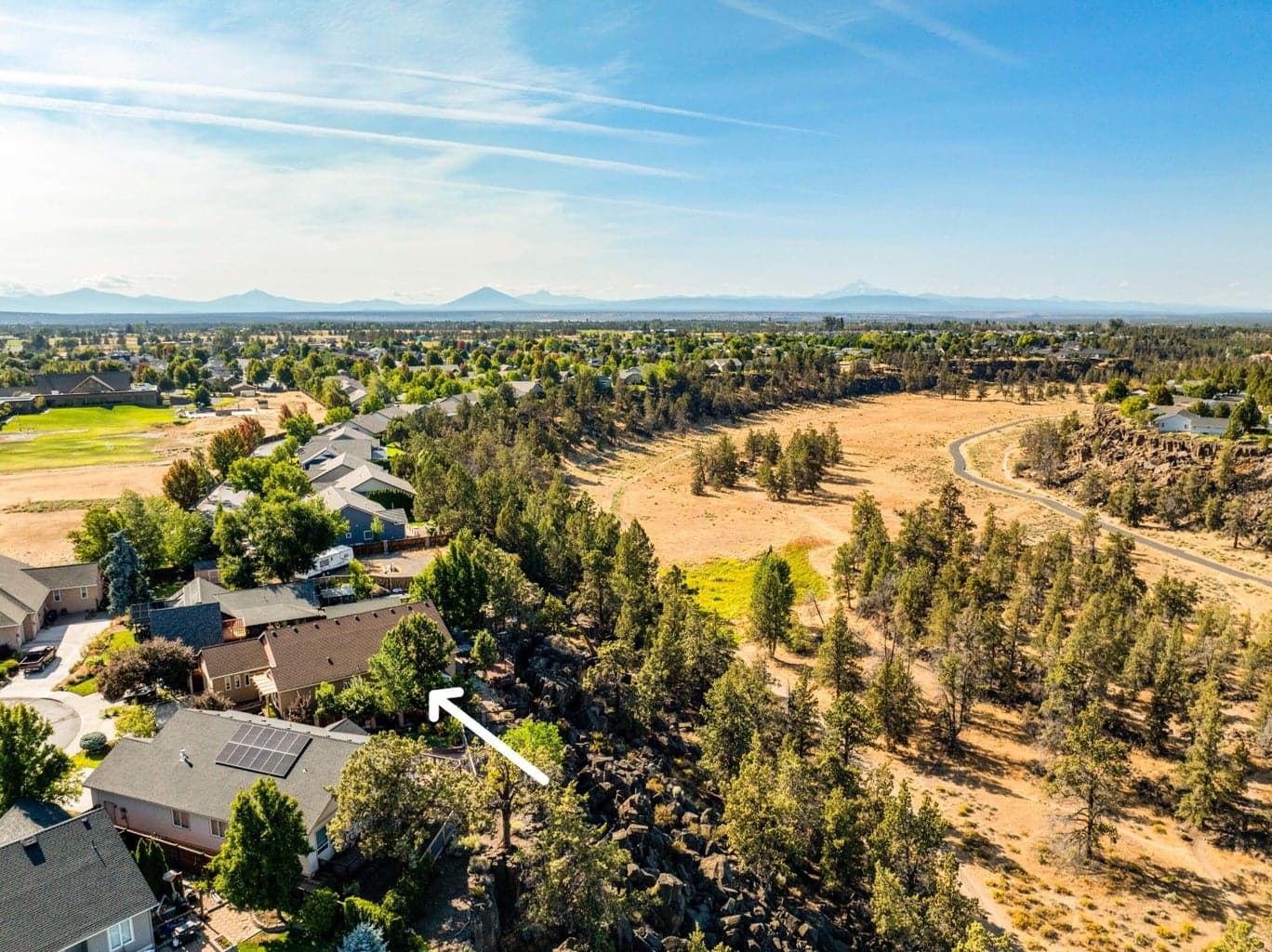 Panoramic Views of canyon & Mt Jefferson
