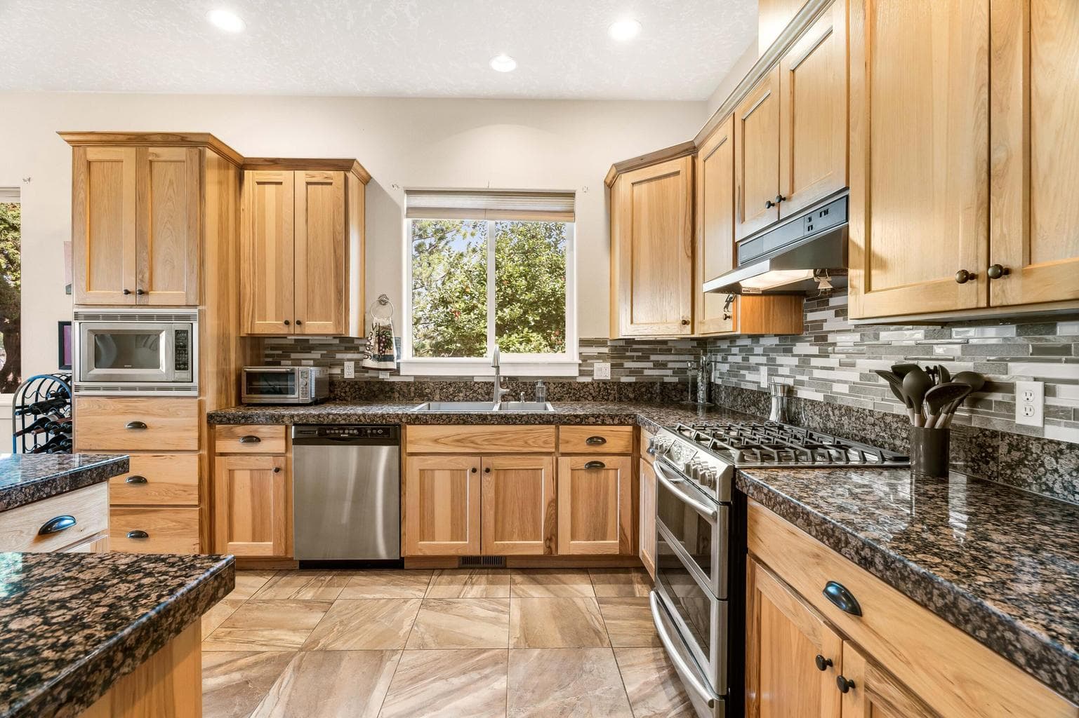Spacious Kitchen