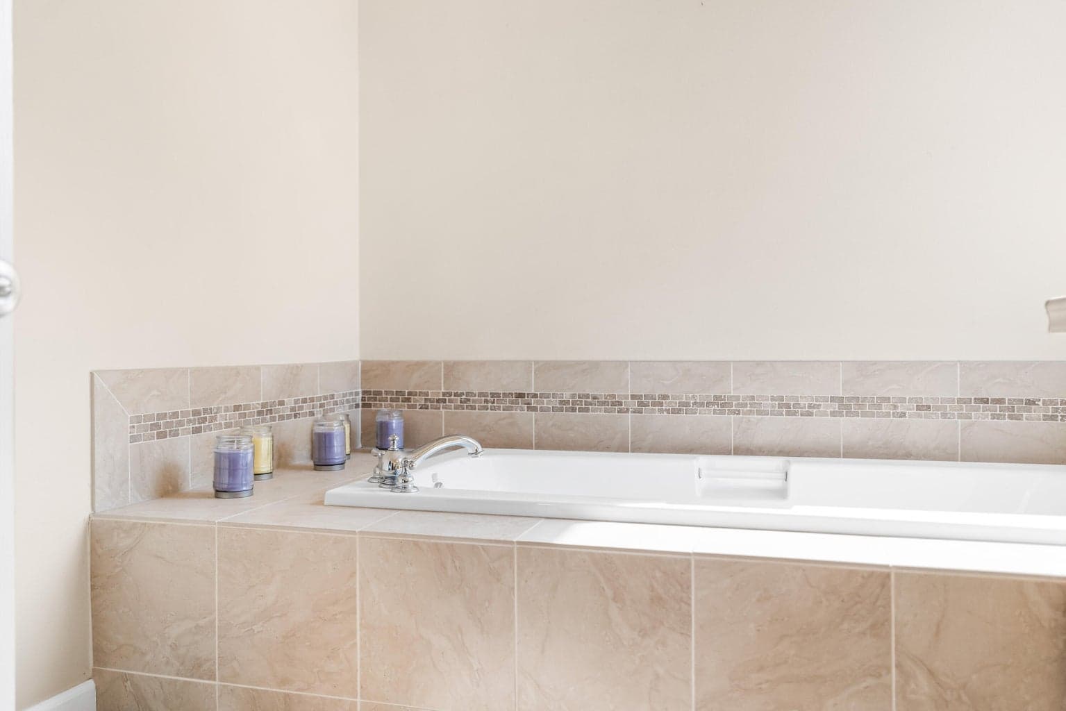 Primary Bedroom Soaking Tub