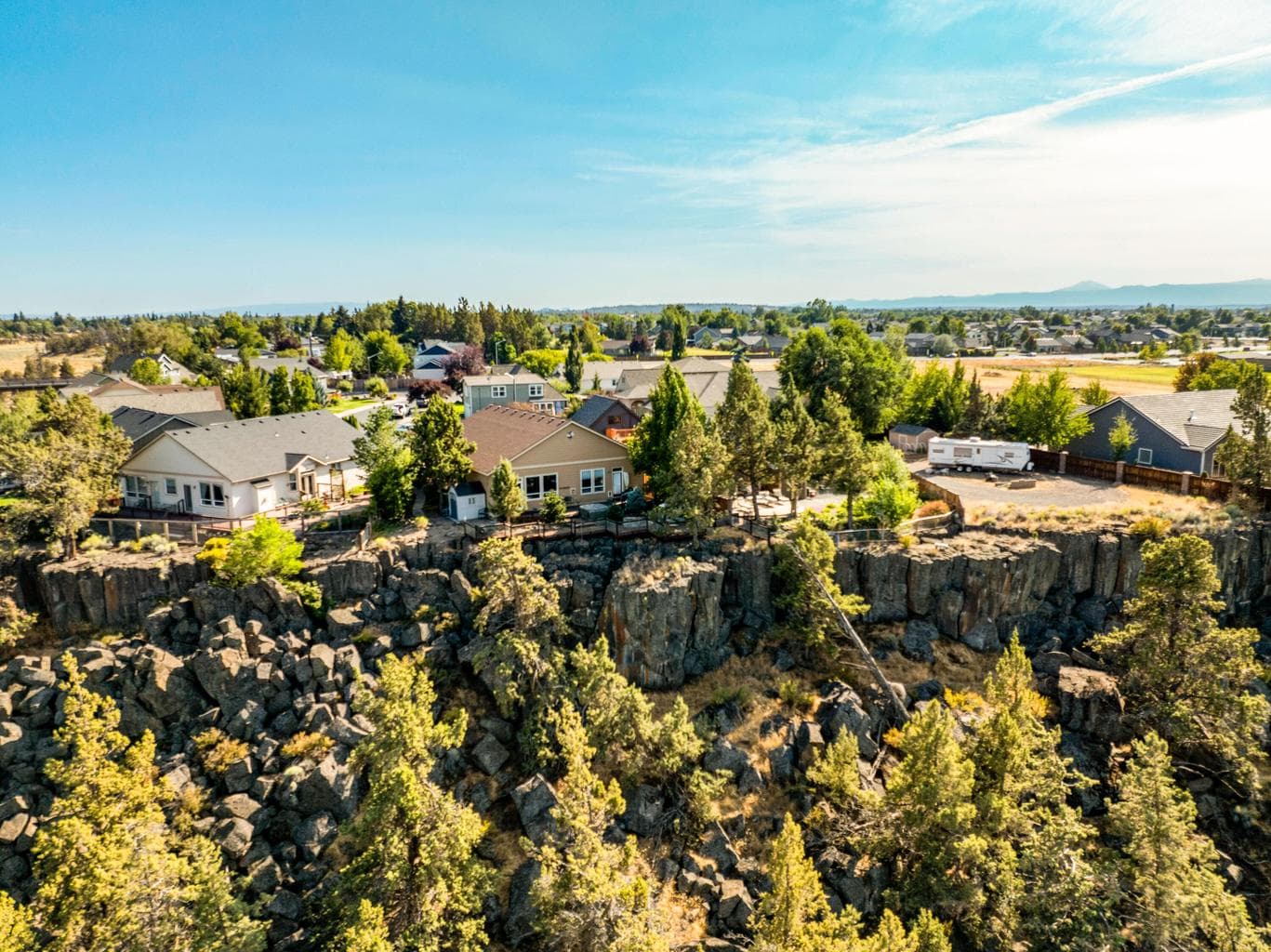 Photo of 1736 NW Rimrock Court 48 of 53