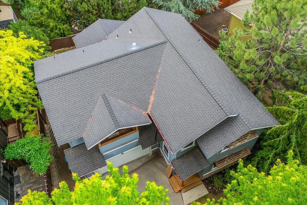 Photo of 578 NW Greyhawk Avenue 45 of 47