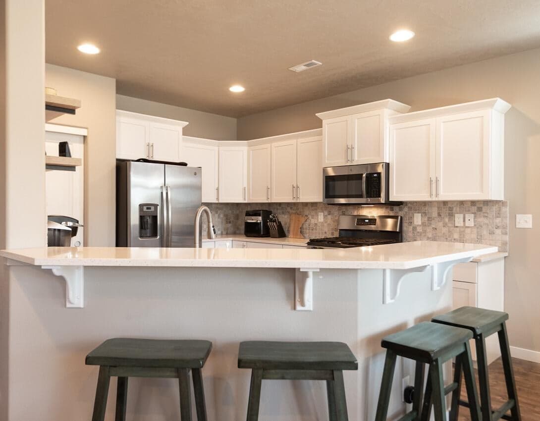 Photo of 3683 SW Pumice Avenue 11 of 24