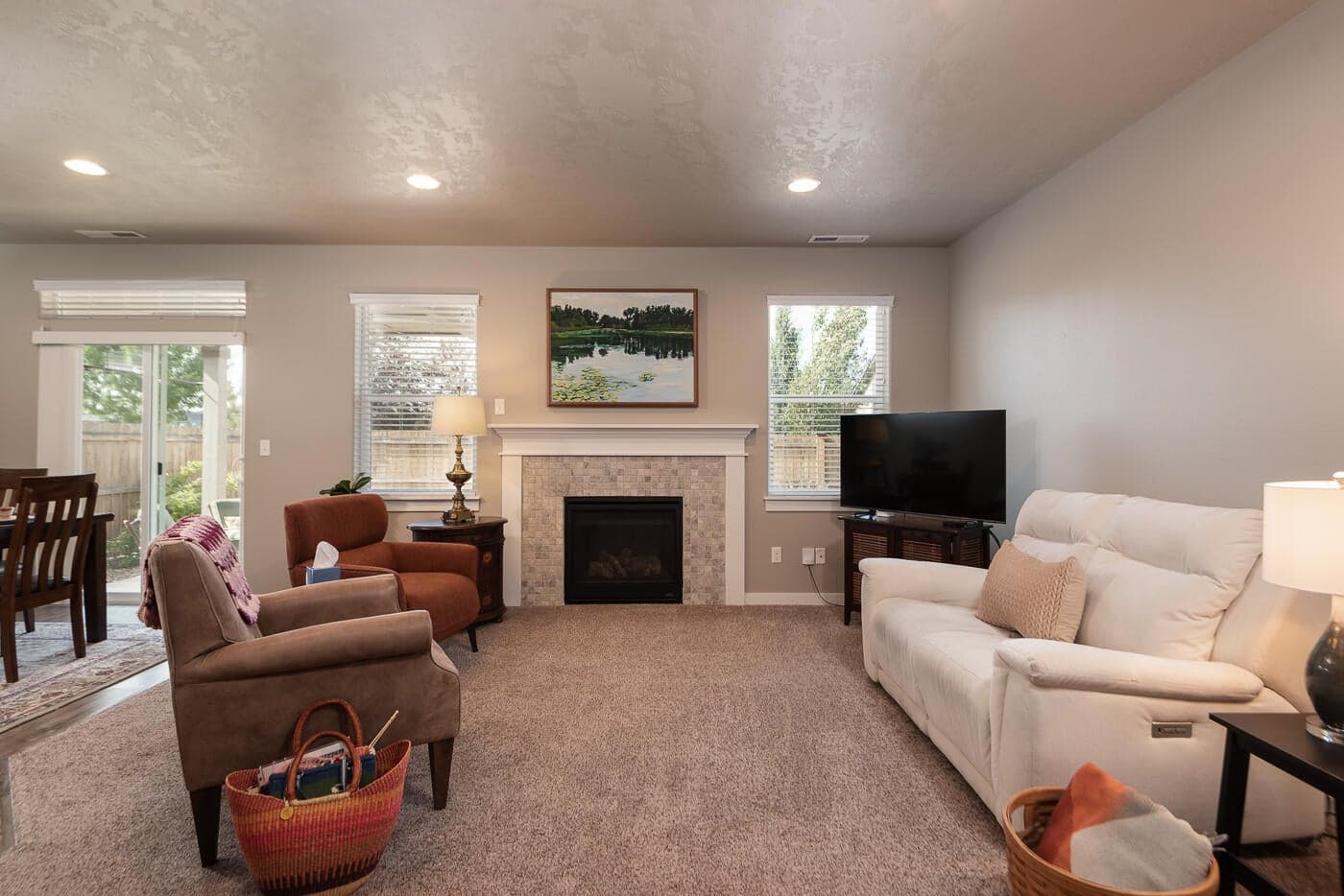 Photo of 3683 SW Pumice Avenue 9 of 24