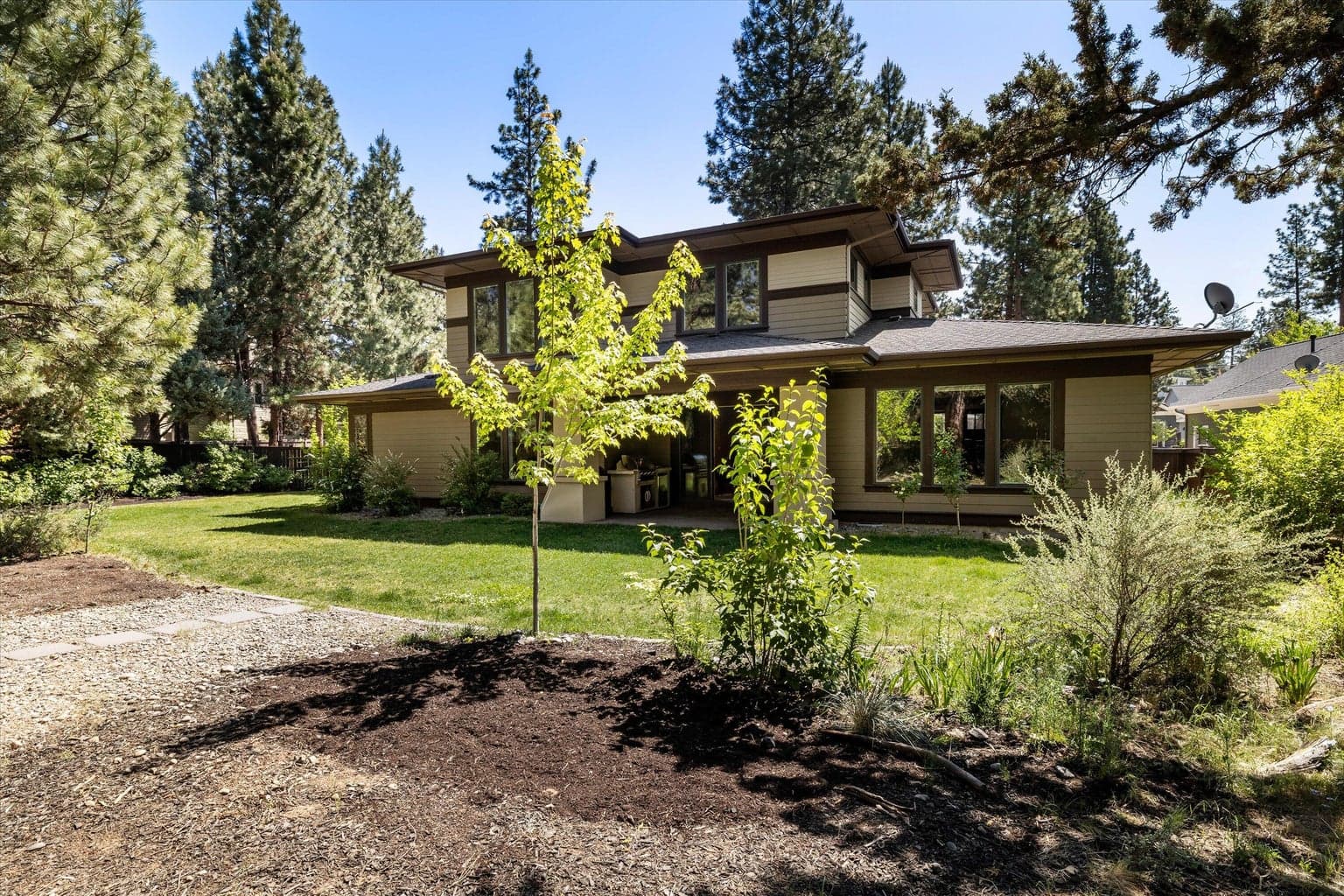 Photo of 62737 NW Mehama Drive 46 of 49