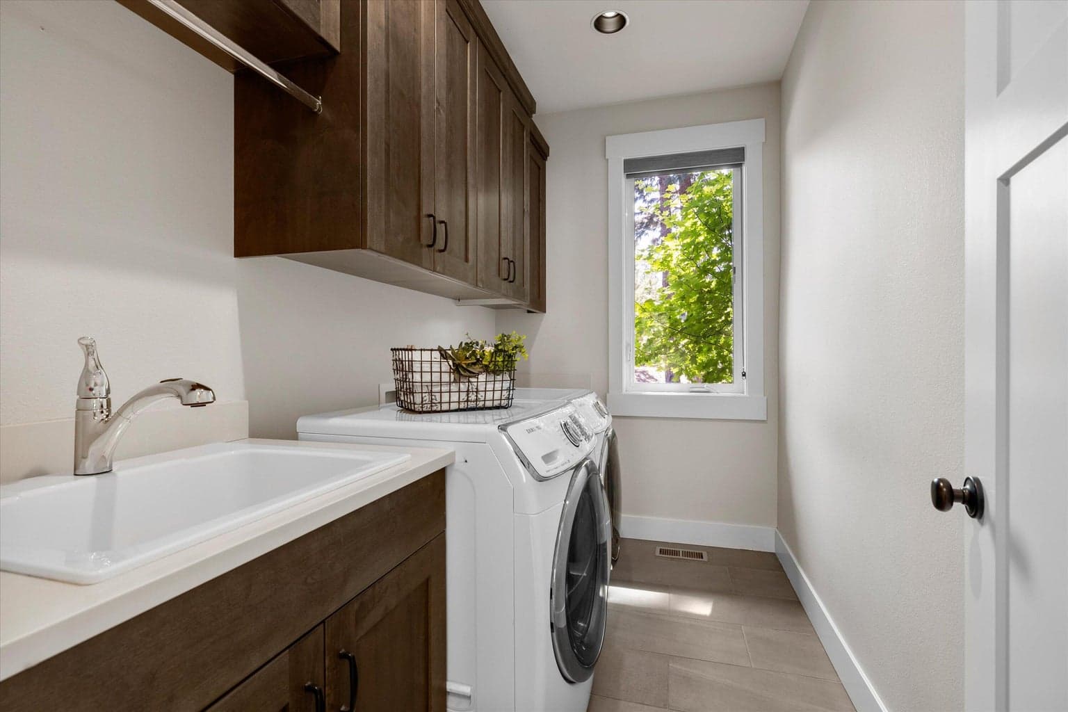 Photo of 62737 NW Mehama Drive 19 of 49