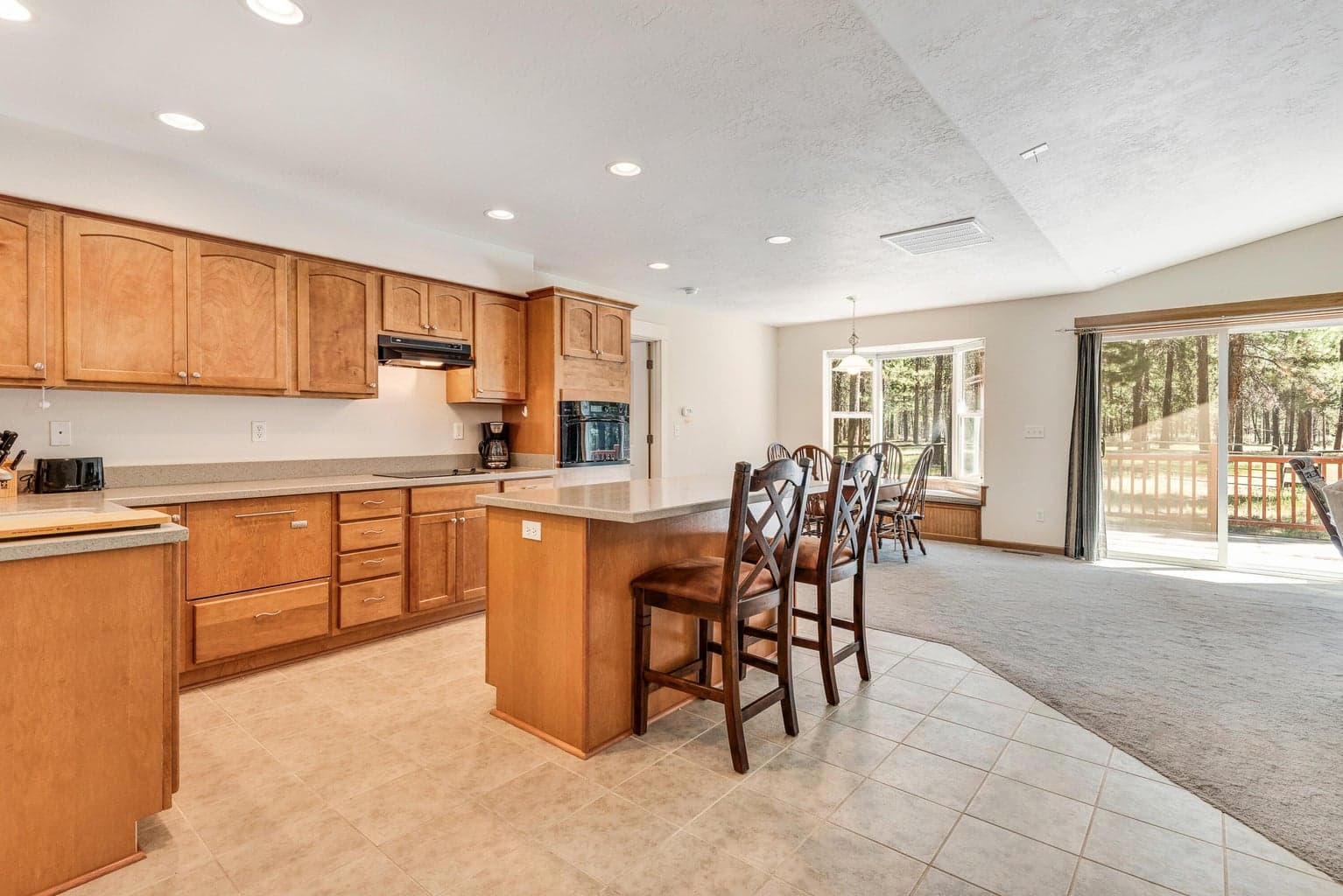 Photo of 15777 Sheila Way 19 of 41
