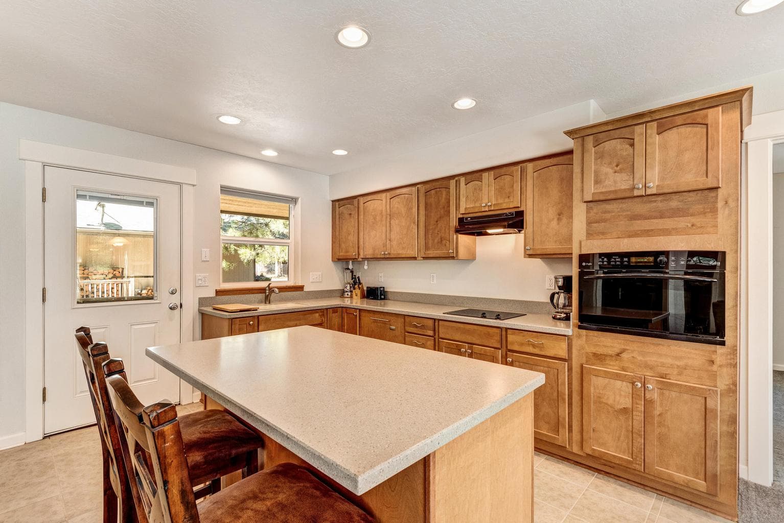 Photo of 15777 Sheila Way 20 of 41