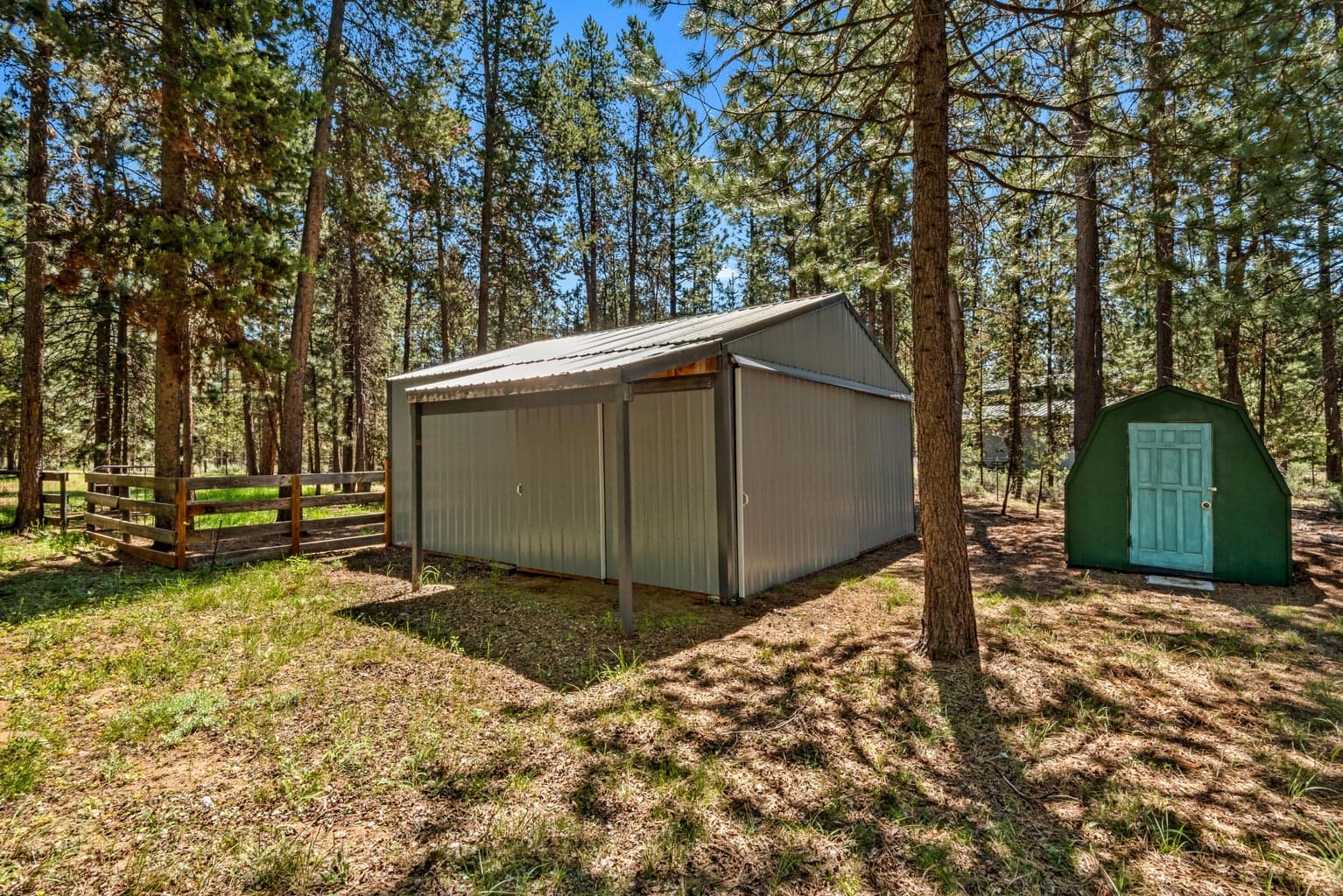Photo of 15777 Sheila Way 34 of 41
