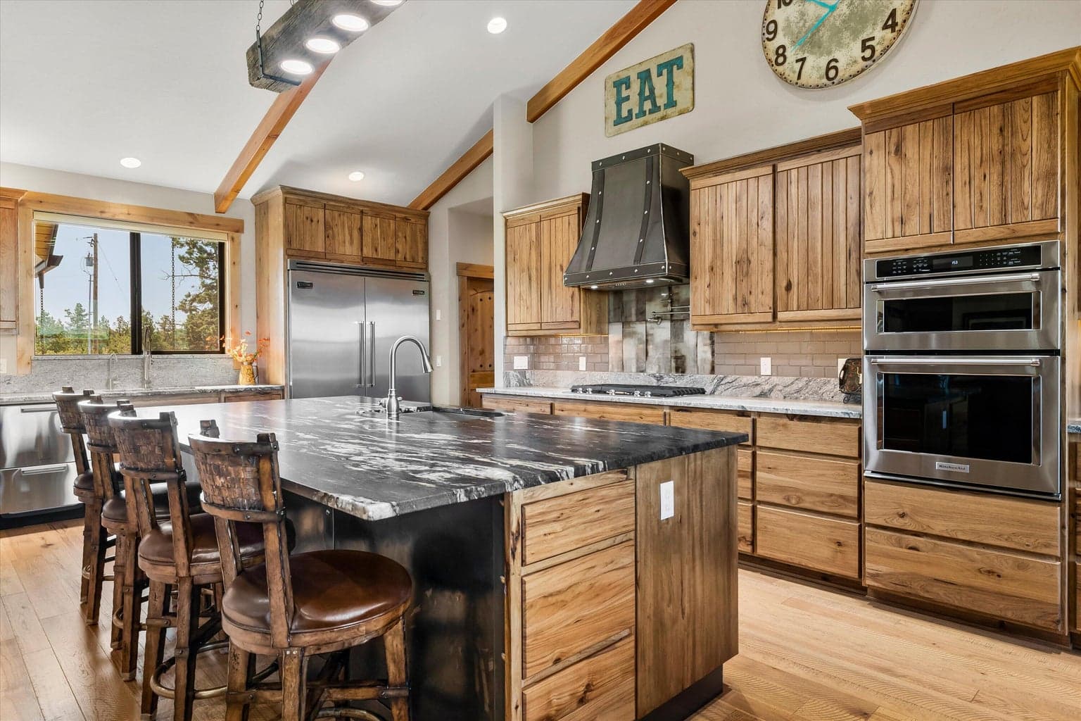 Kitchen island