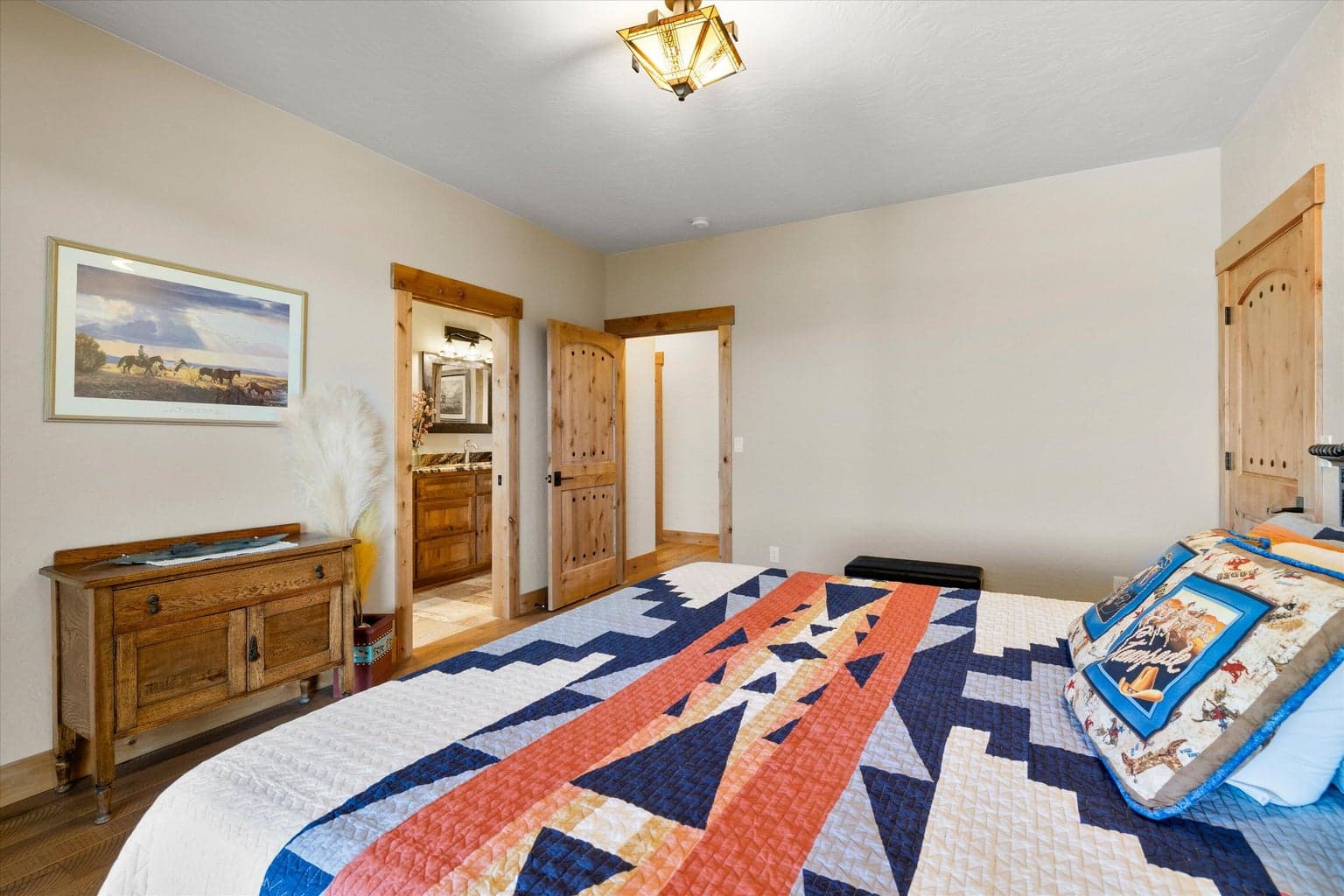 Photo of 7215 NE 33rd Street 35 of 92