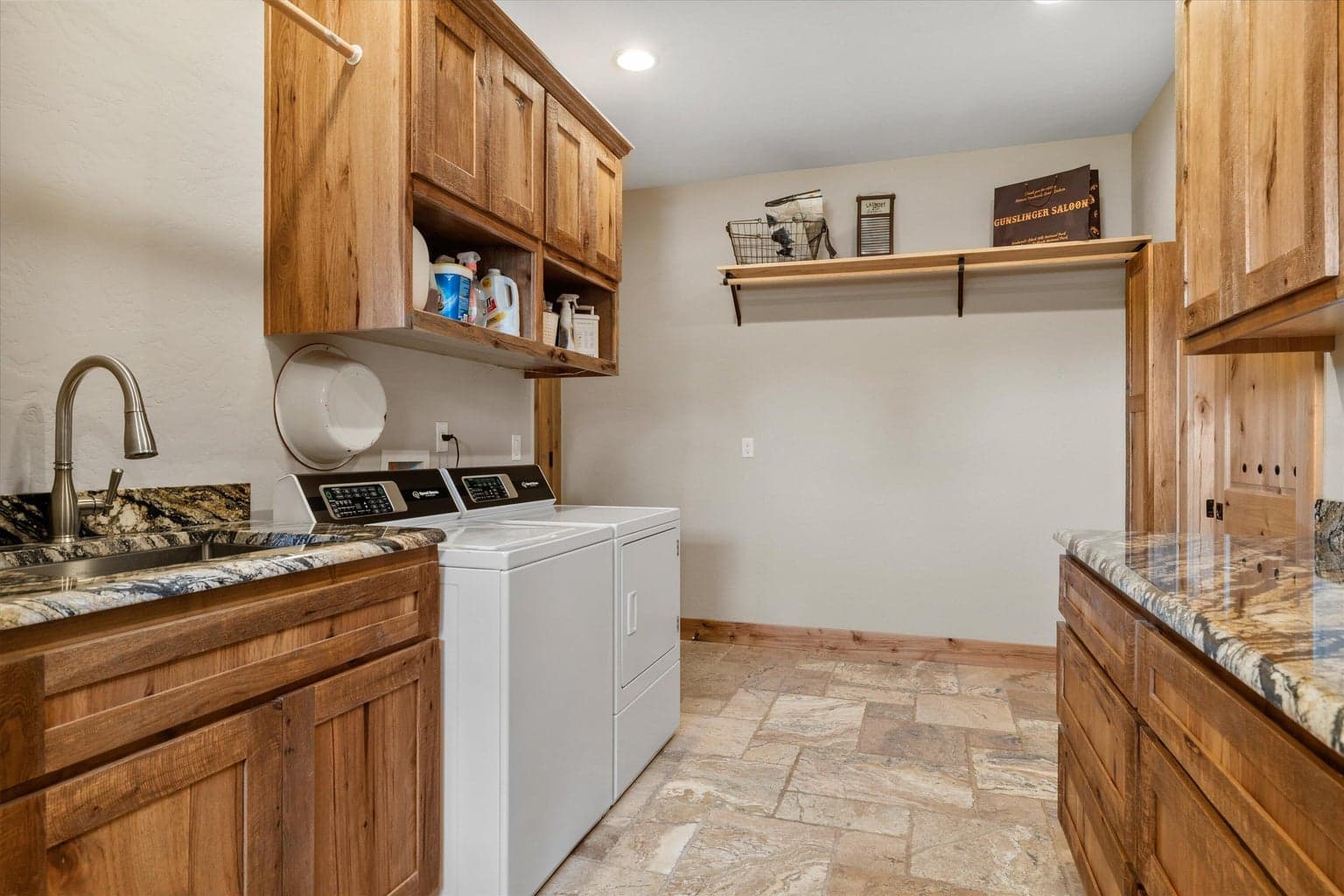 Photo of 7215 NE 33rd Street 50 of 92