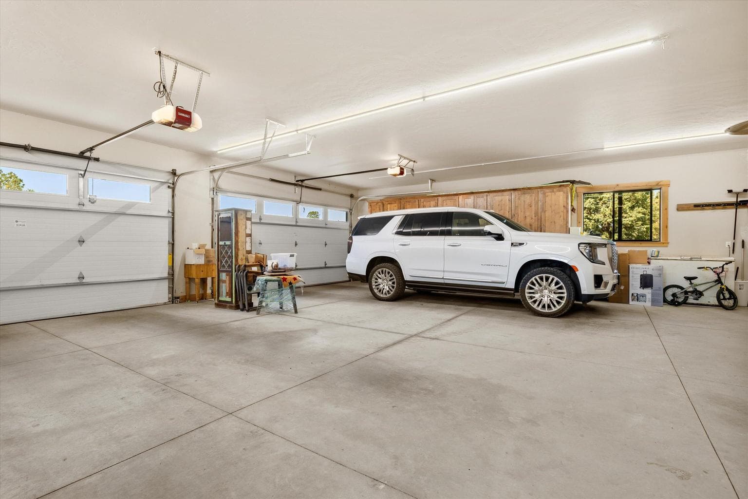 Oversized garage