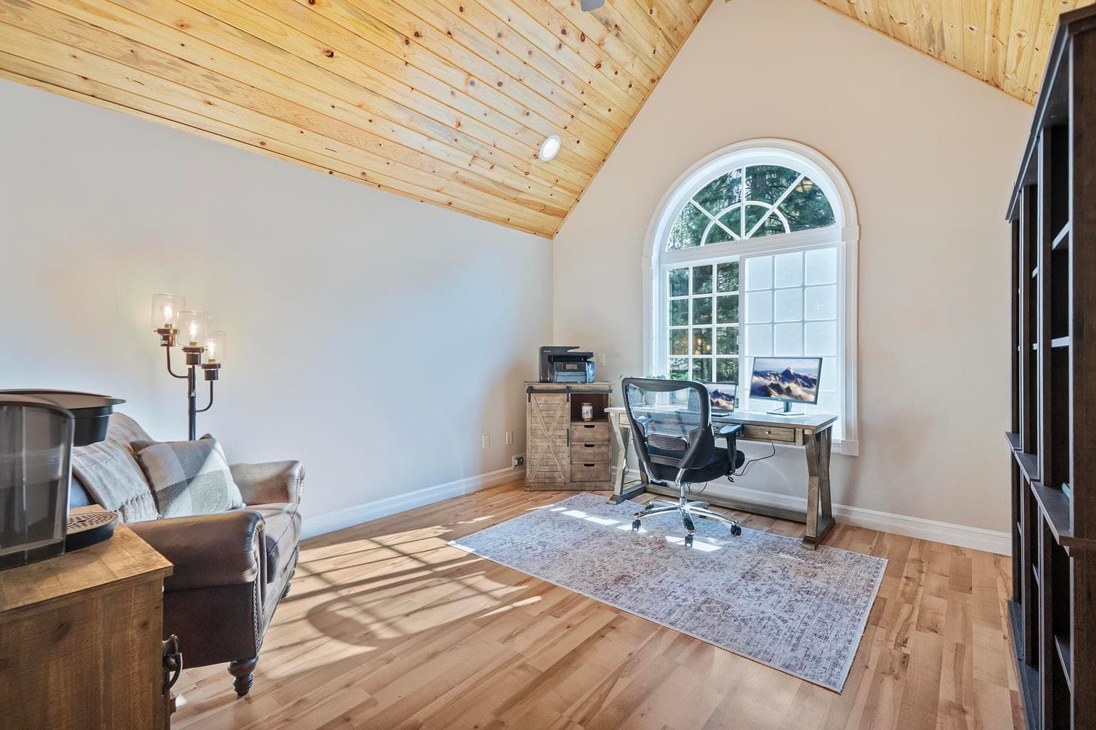 Photo of 53589 Wildriver Way 35 of 49