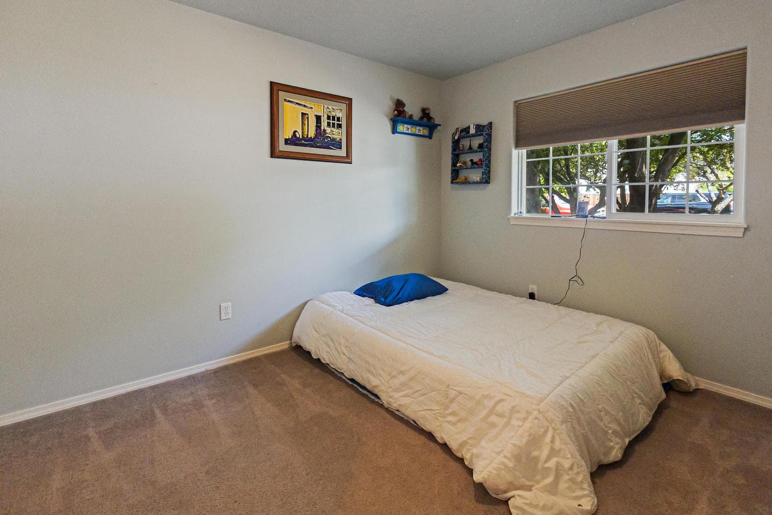 Photo of 2459 NW 22nd Street 17 of 41