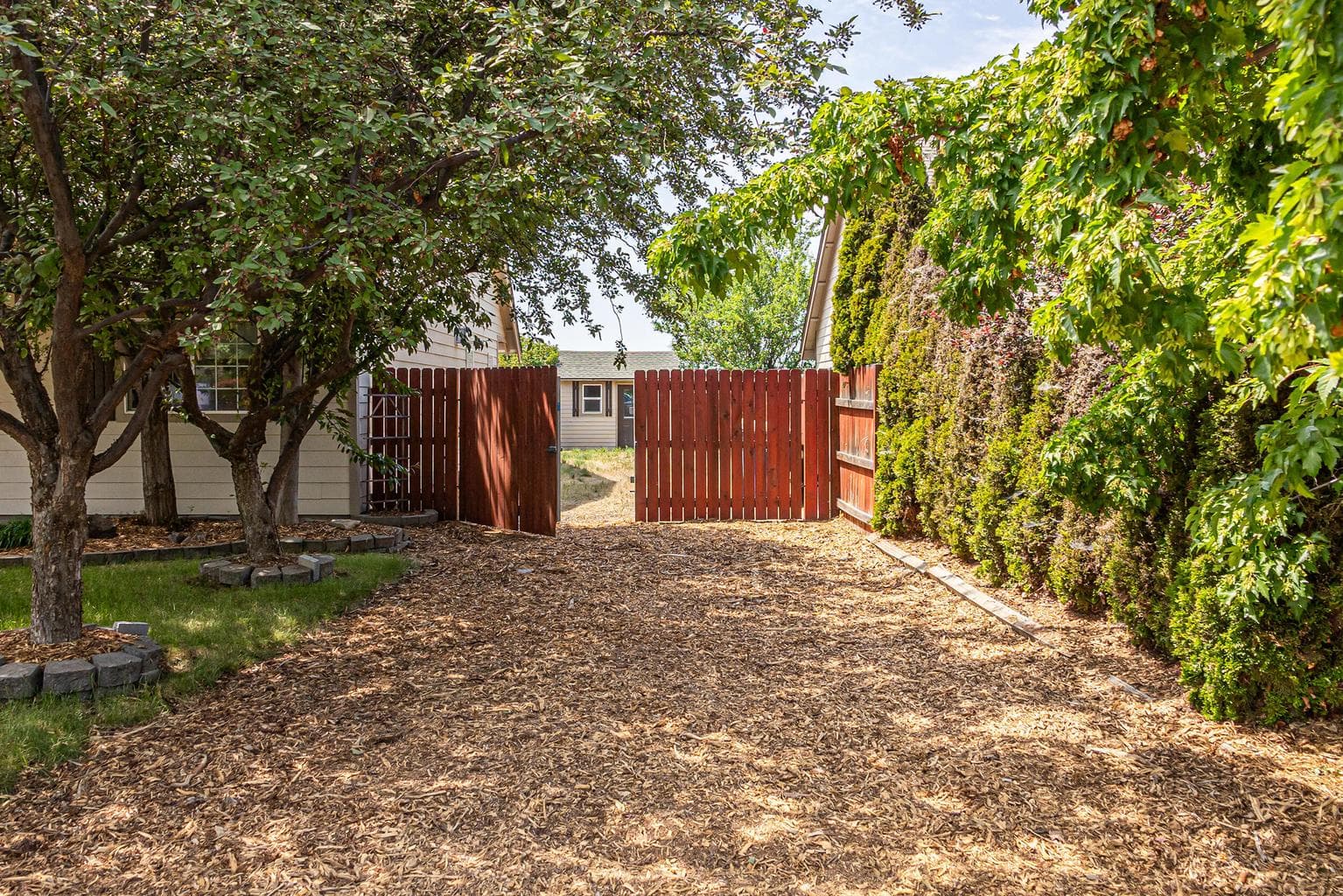 Photo of 2459 NW 22nd Street 34 of 41