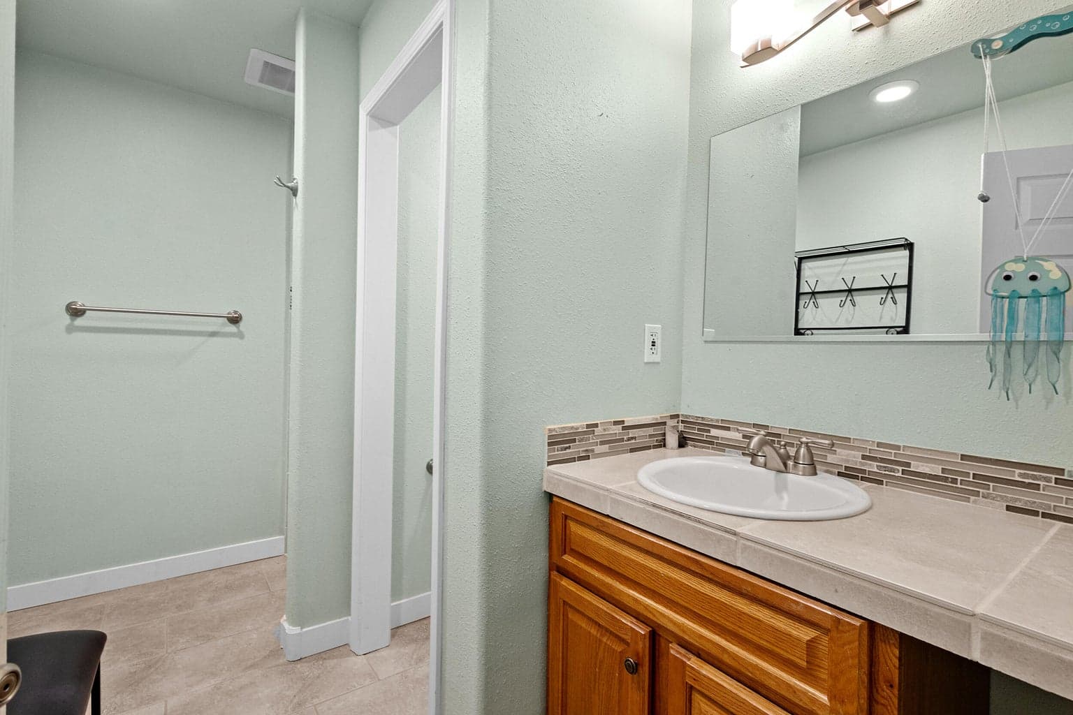 Upstairs bathroom
