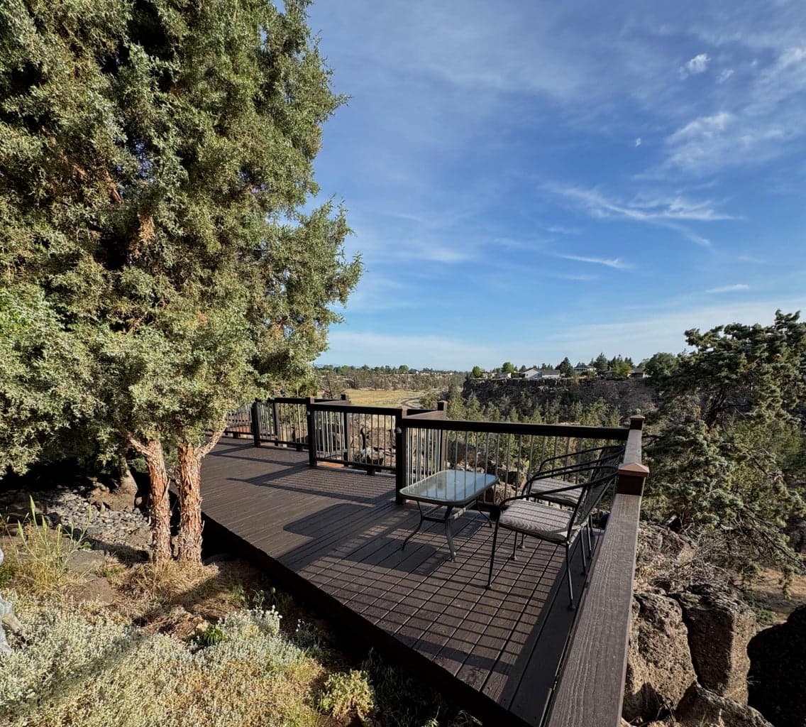Photo of 1736 NW Rimrock Court 38 of 53