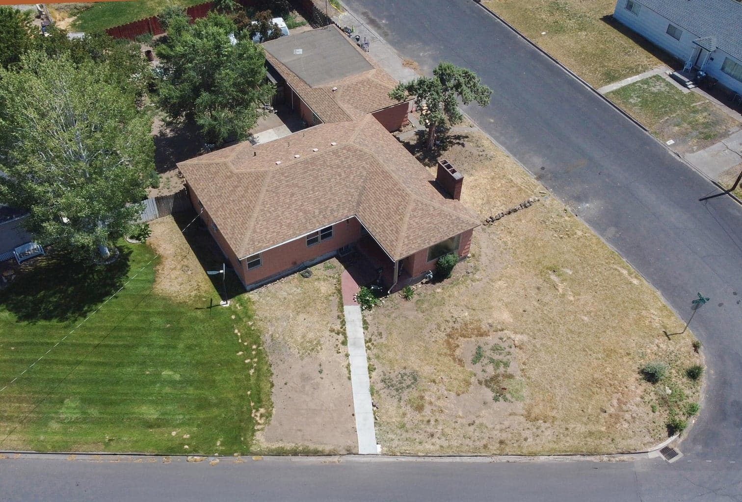 Photo of 608 NW Canyon Drive 25 of 30