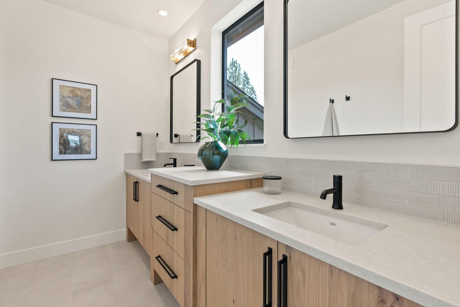Photo of 2984 NW Polarstar Avenue 49 of 67