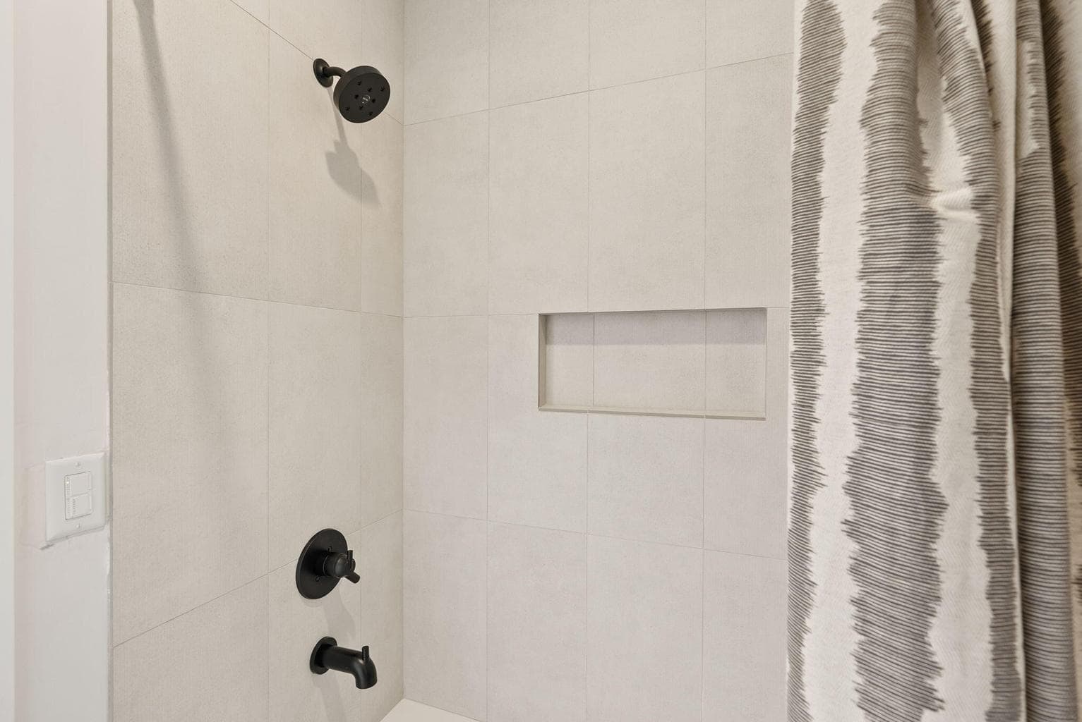 Photo of 2984 NW Polarstar Avenue 51 of 67