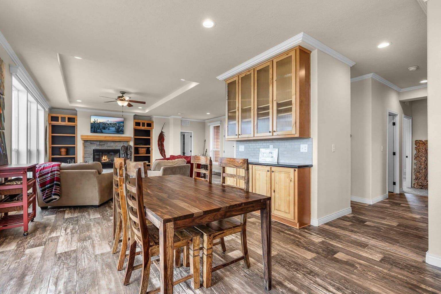 Photo of 14007 SW Peninsula Drive 6 of 29