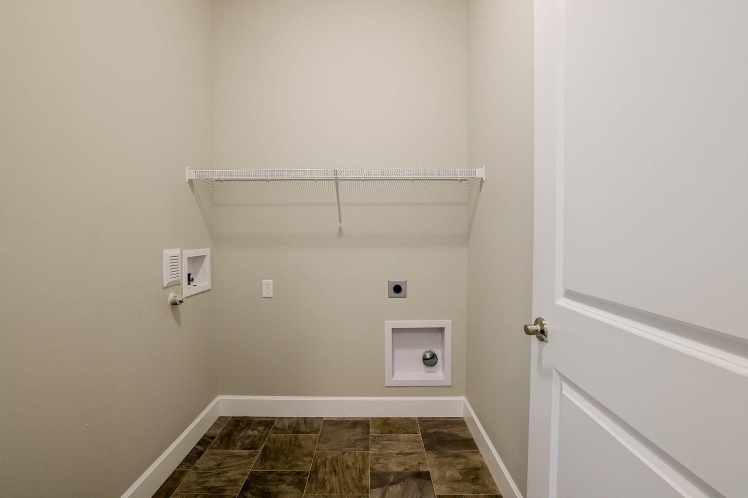 Photo of 2563 NW Elm Place 20 of 32