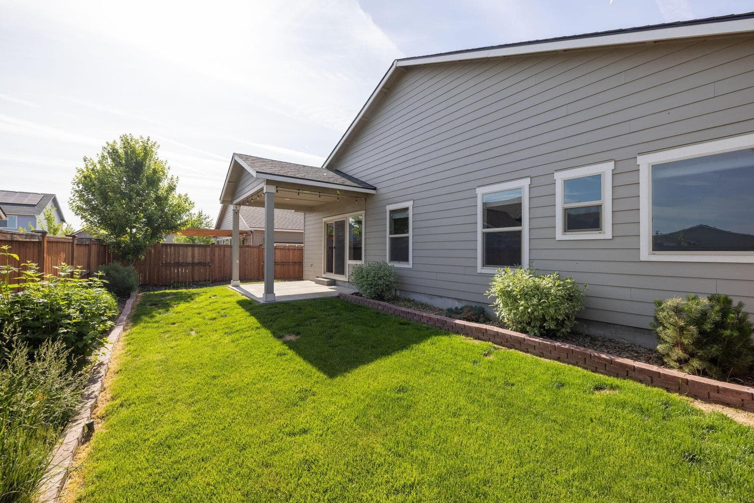 Photo of 2563 NW Elm Place 30 of 32