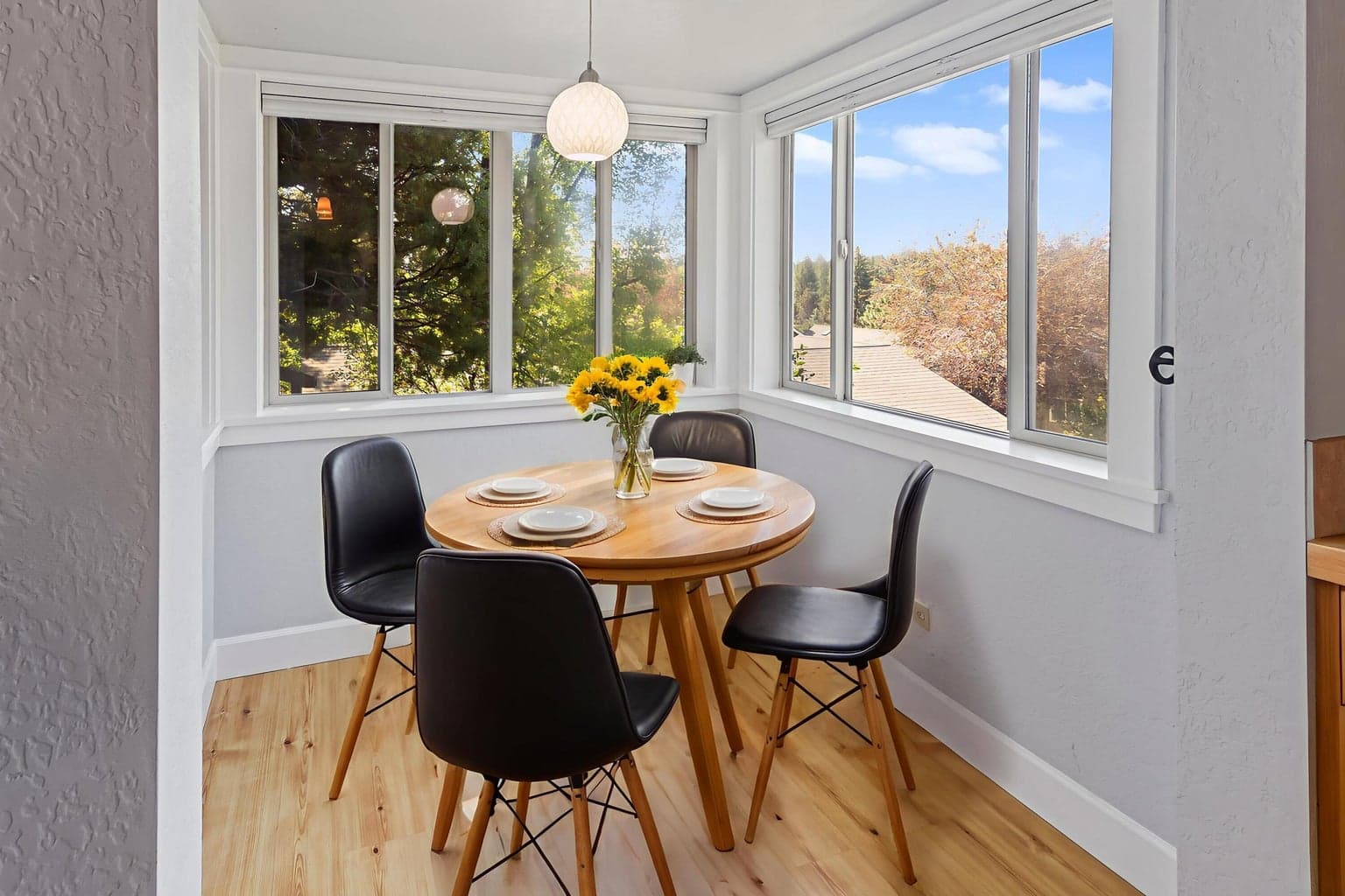 Photo of 1940 NW Monterey Pines Drive 12 of 40