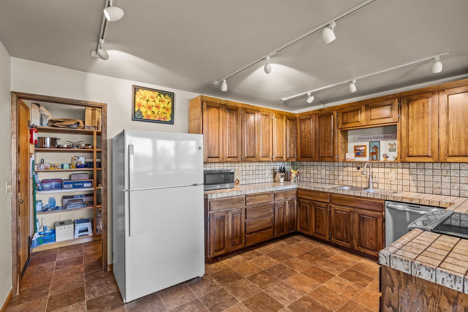 Photo of 6262 SW Nighthawk Avenue 14 of 77
