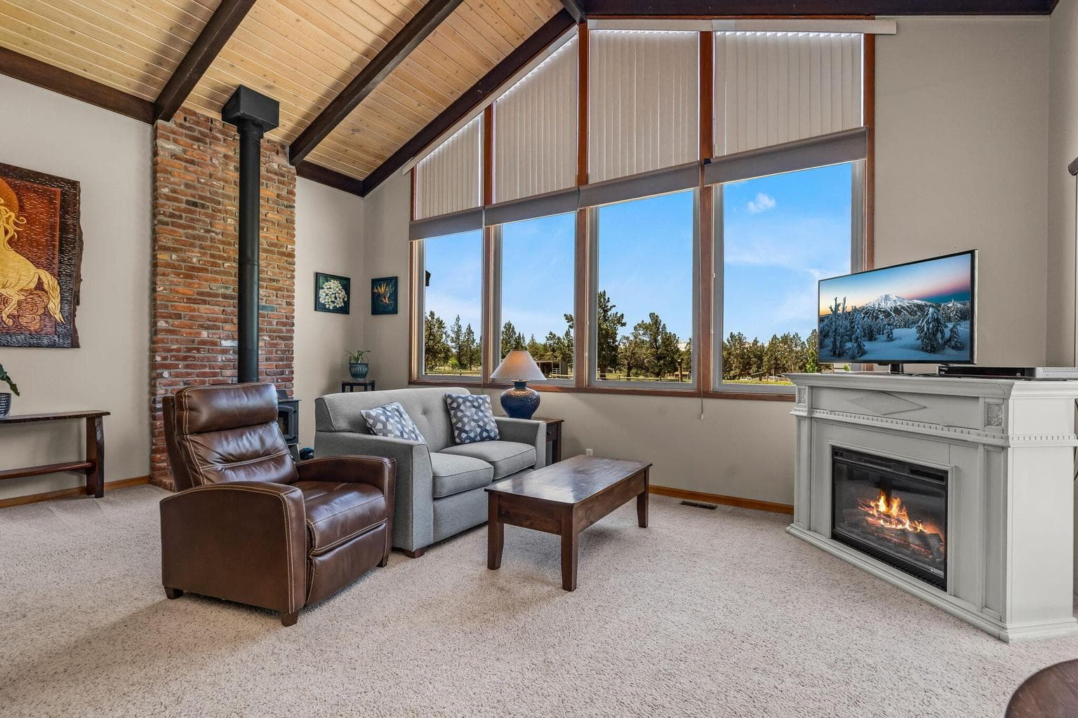 Photo of 6262 SW Nighthawk Avenue 9 of 77