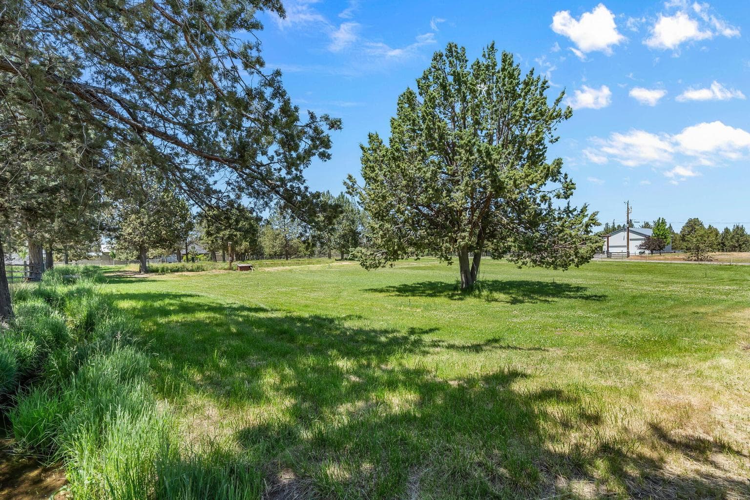Photo of 6262 SW Nighthawk Avenue 32 of 77