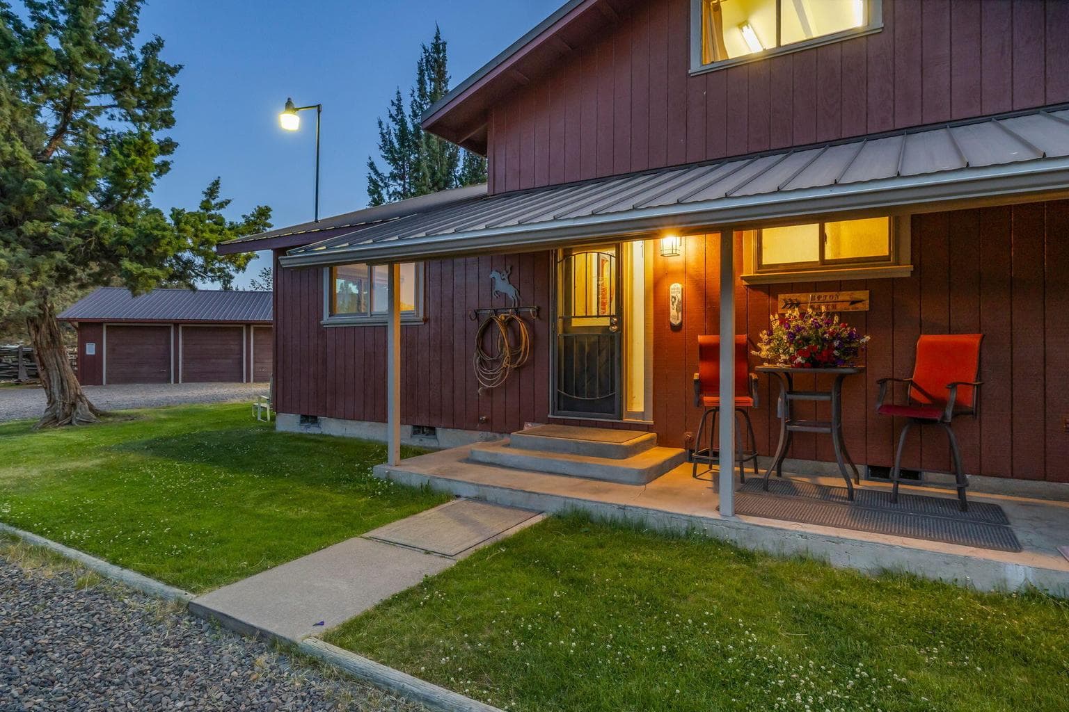 Photo of 6262 SW Nighthawk Avenue 76 of 77