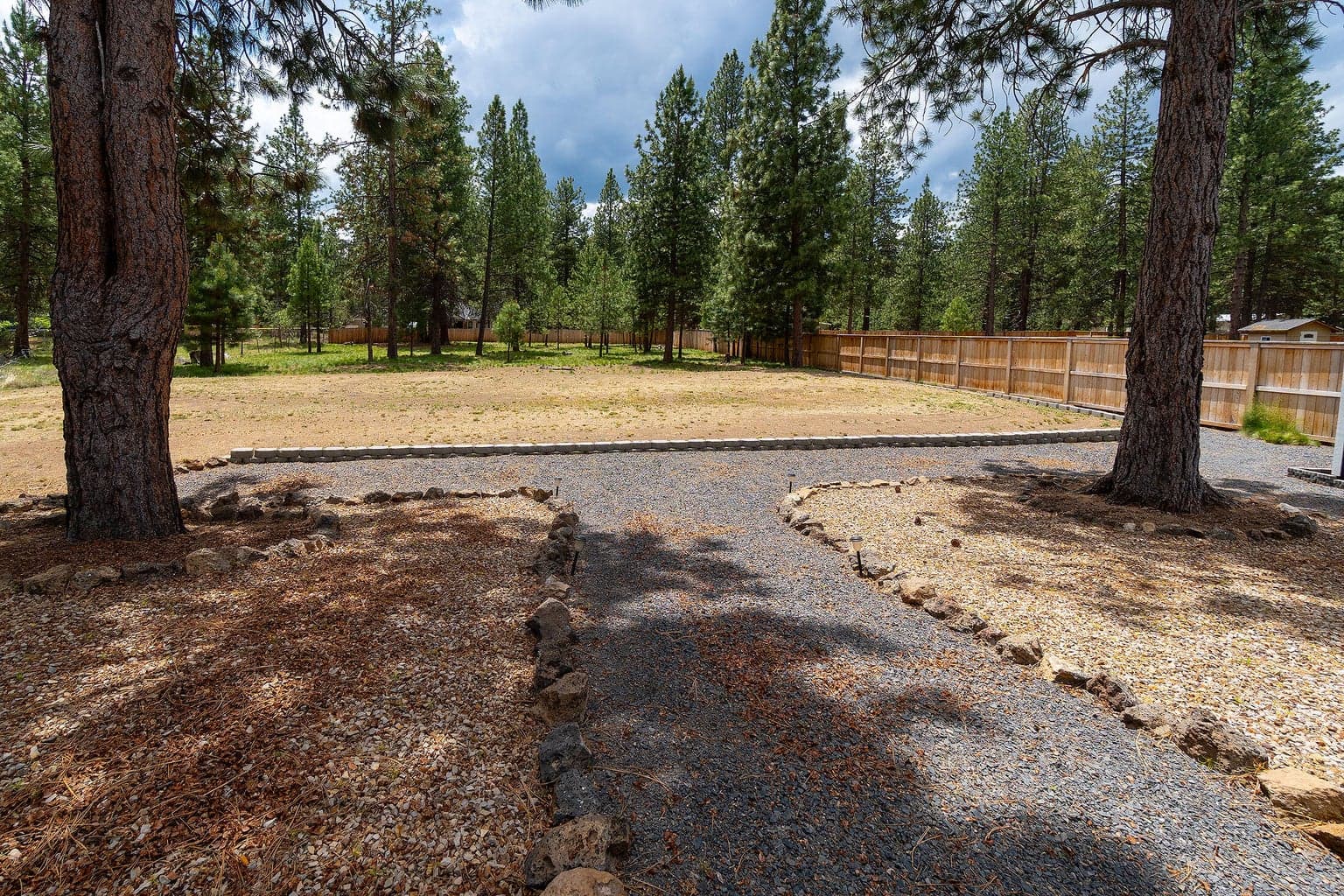 Photo of 19053 Pumice Butte Road 16 of 20