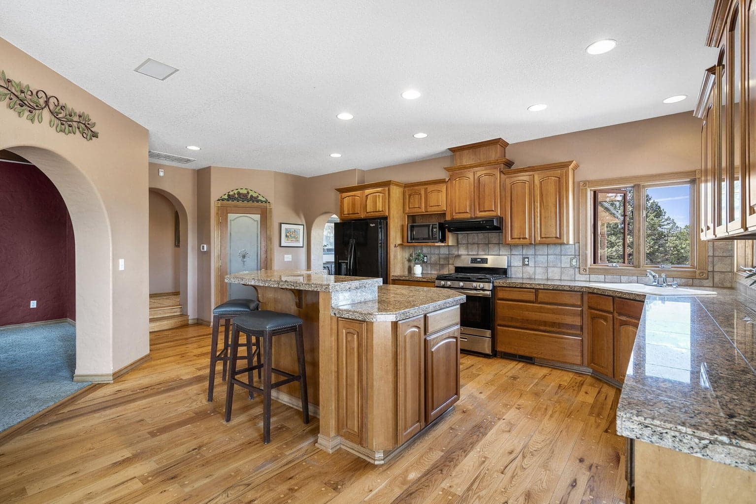 Photo of 21111 NW Spruce Avenue 19 of 47