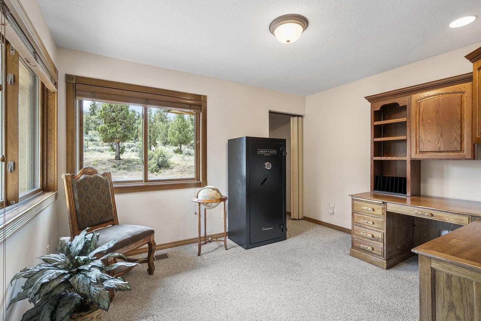 Photo of 21111 NW Spruce Avenue 27 of 47