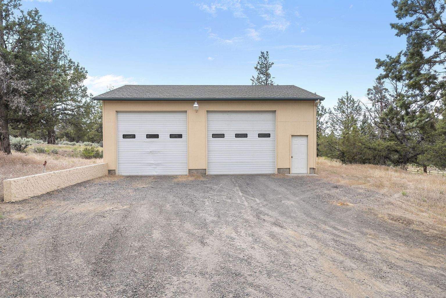 Photo of 21111 NW Spruce Avenue 32 of 47