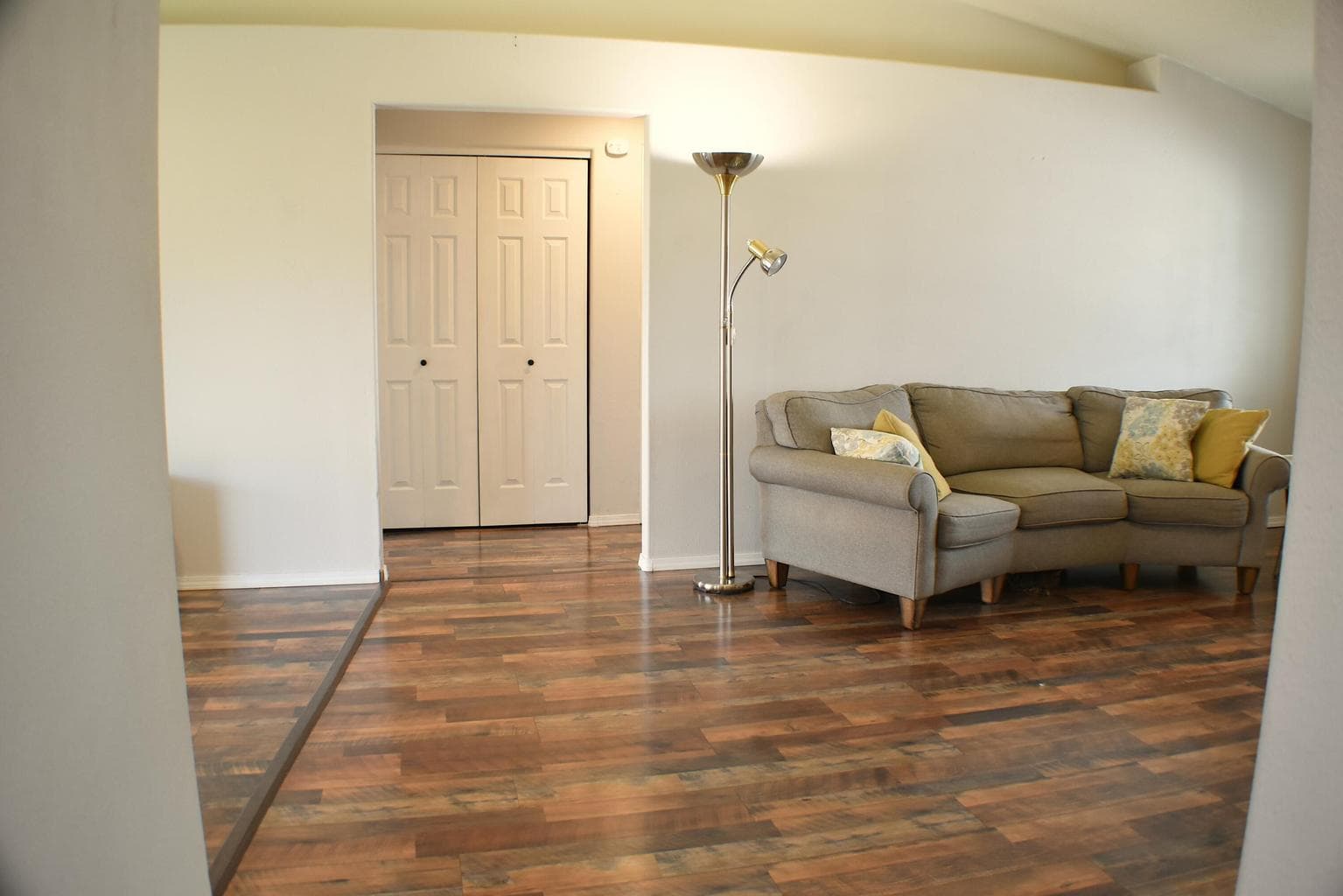 Photo of 999 NE Snowberry Street 8 of 39