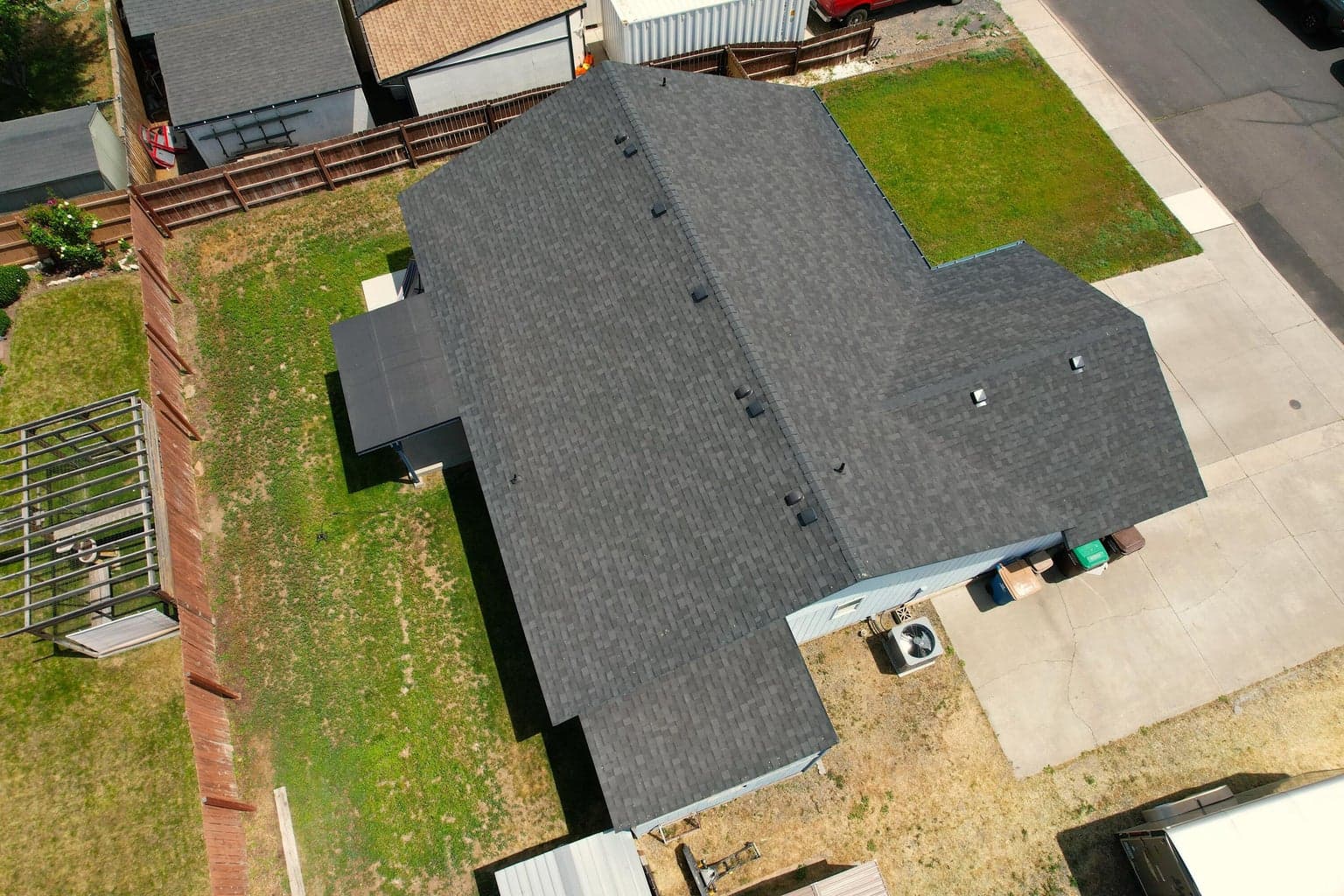 Photo of 999 NE Snowberry Street 37 of 39