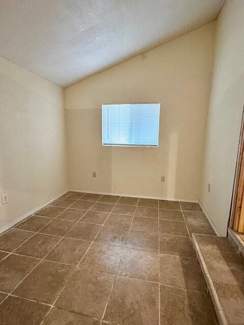 Photo of 52760 Wayside Loop 11 of 24