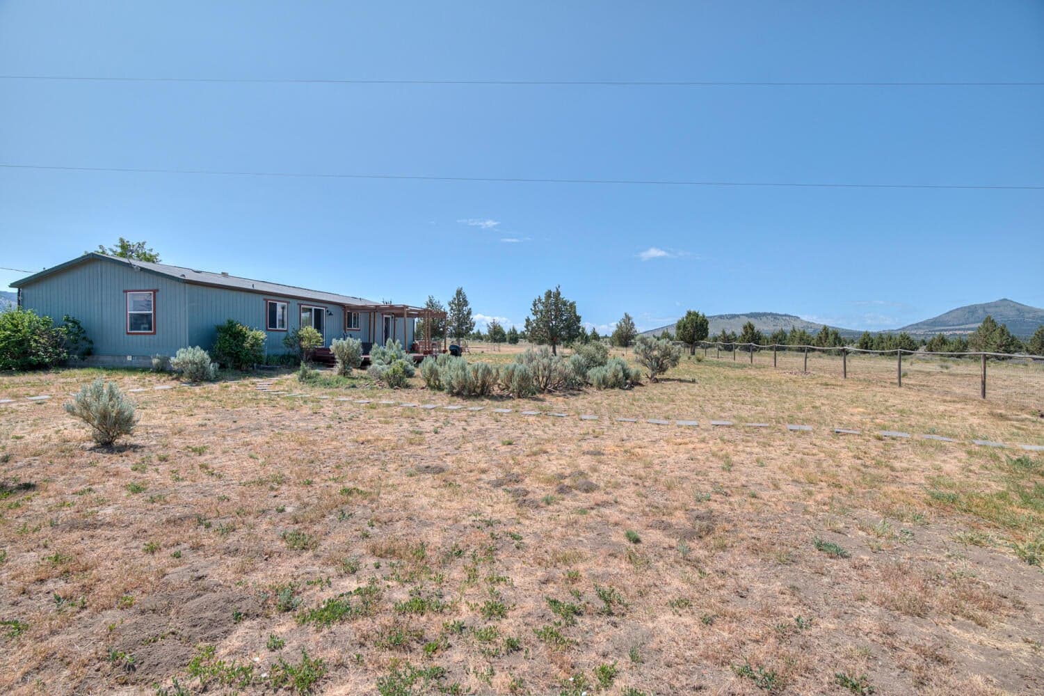 Photo of 11152 SE Highway 26 35 of 66