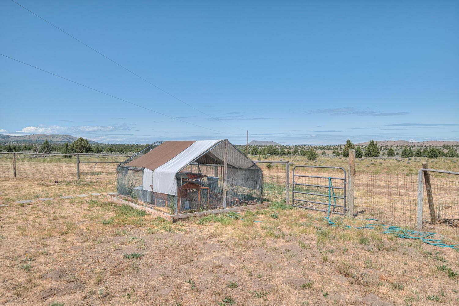Photo of 11152 SE Highway 26 40 of 66