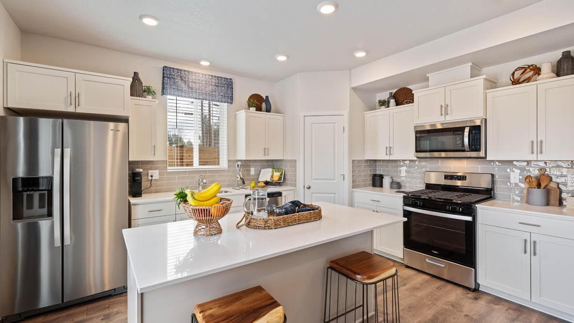 Photo of 61179 Splendor Lane 9 of 36
