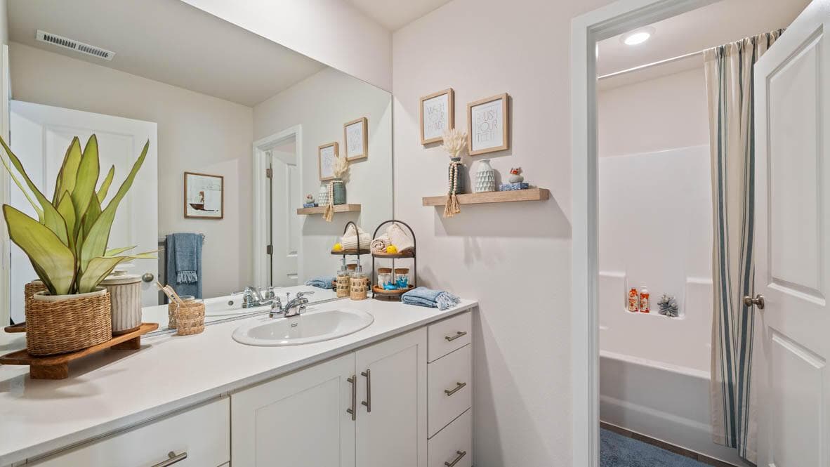 Photo of 61179 Splendor Lane 26 of 36