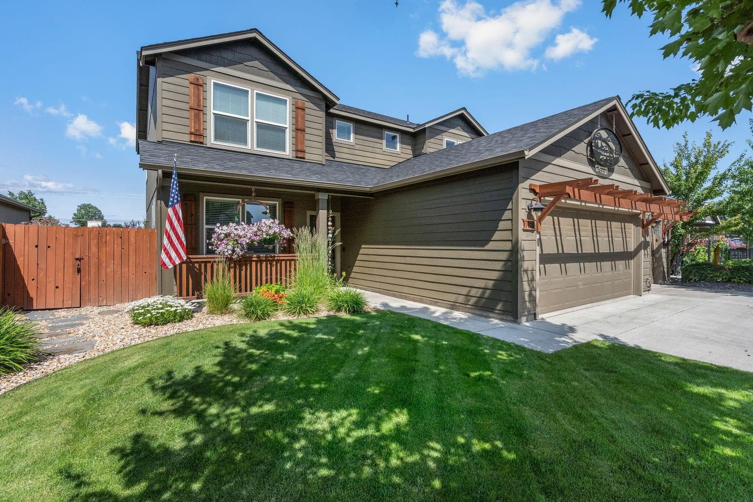 Photo of 802 Green Forest 2 of 24