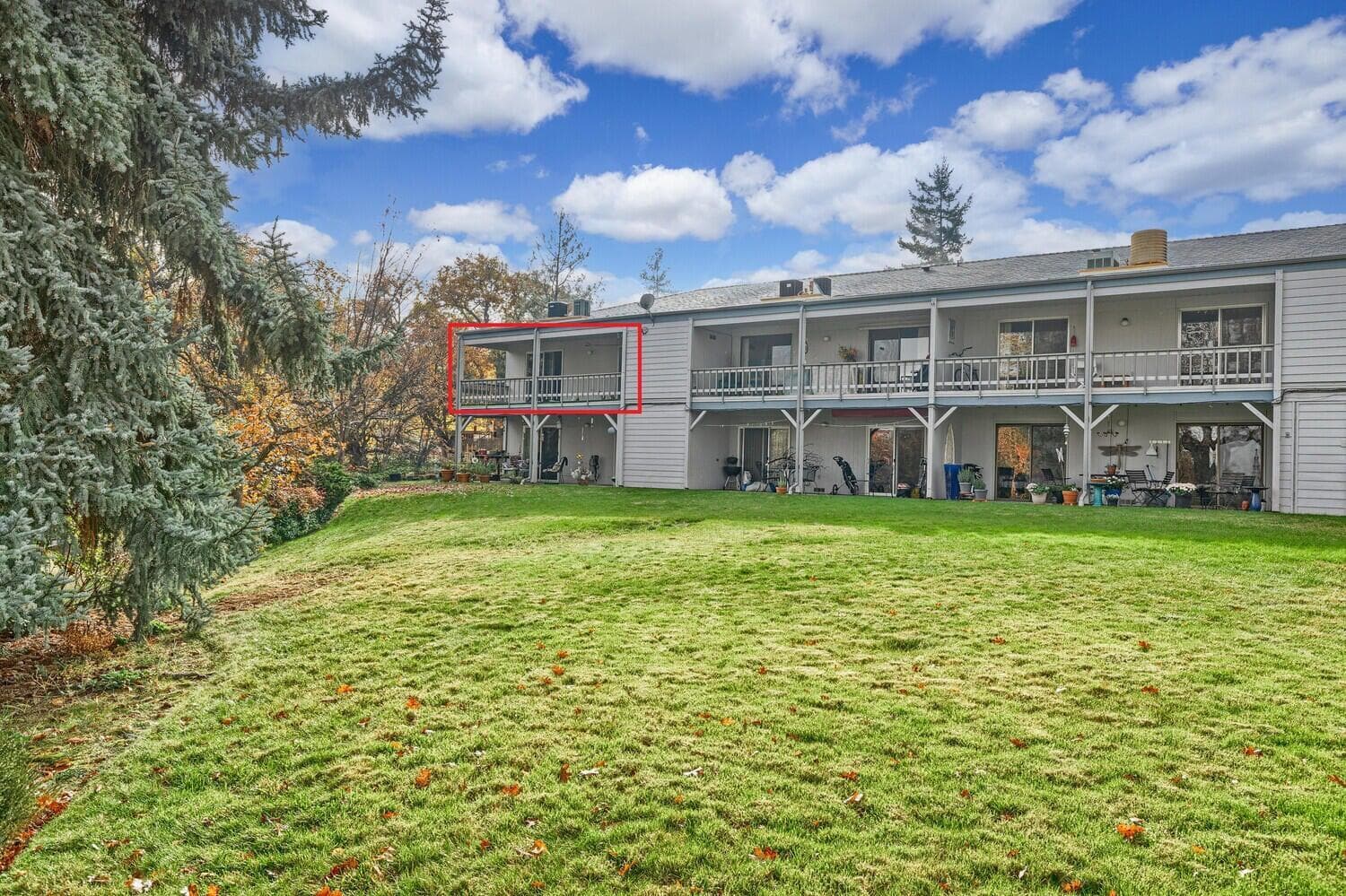 Photo of 854 Twin Pines 2 of 24