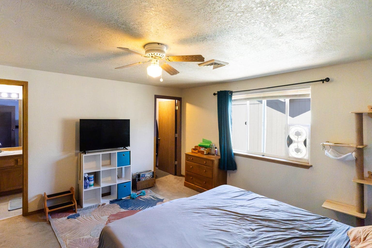 Photo of 1472 SW 16th Street 8 of 18