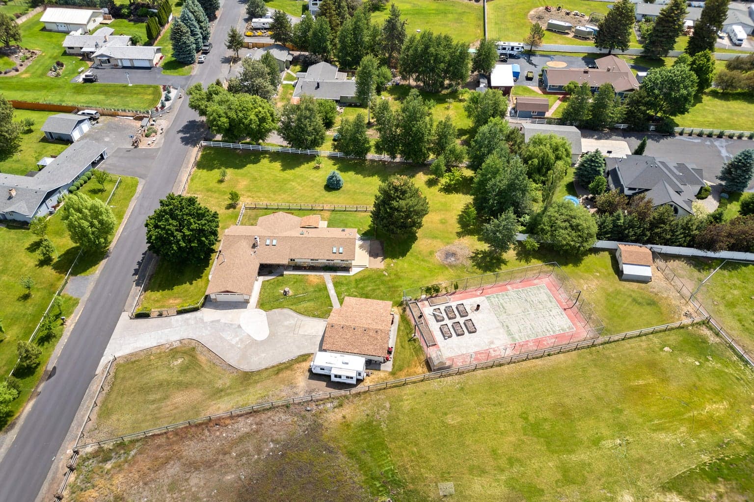 Photo of 21697 Old Red Road 32 of 50