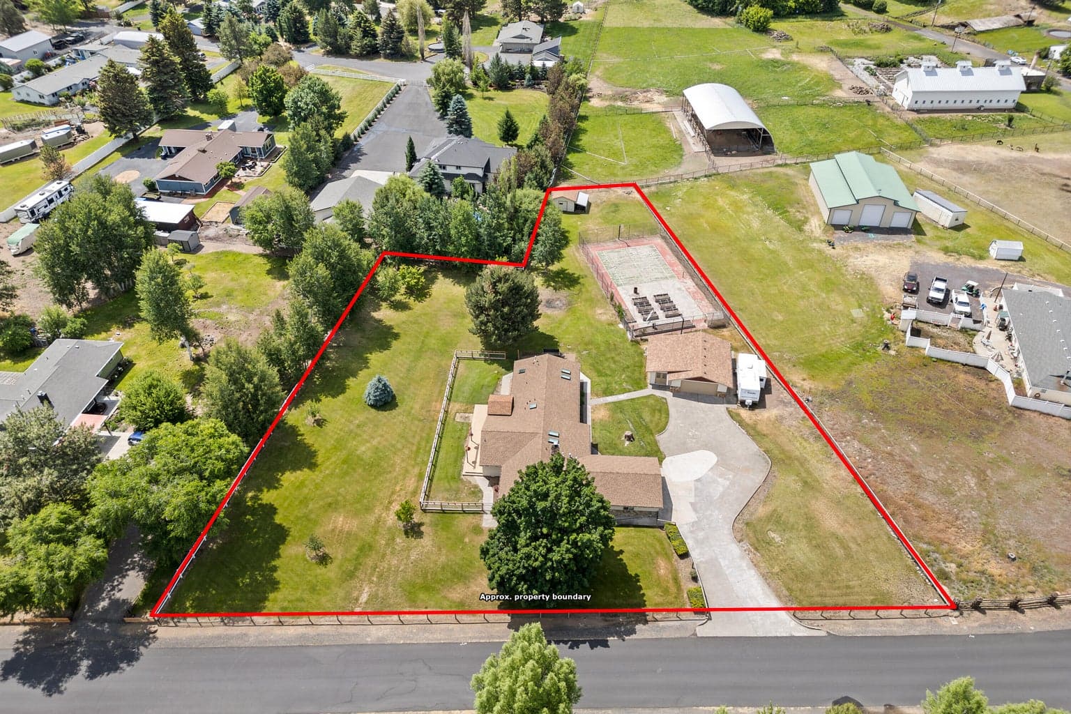 Photo of 21697 Old Red Road 35 of 50